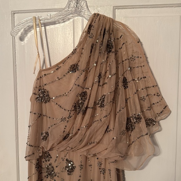 Adrianna Papell one shoulder sequin beaded dress - Picture 2 of 6